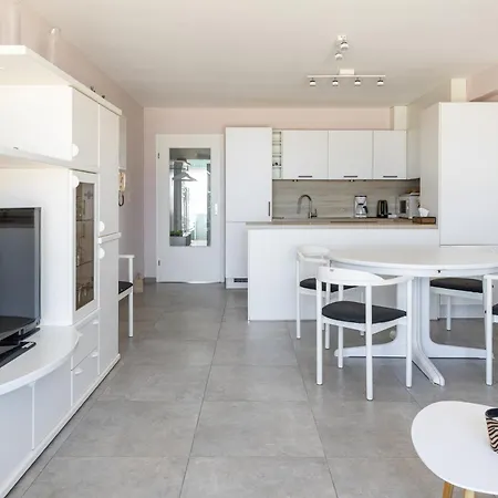 شقة Boreas 0301 G2 *